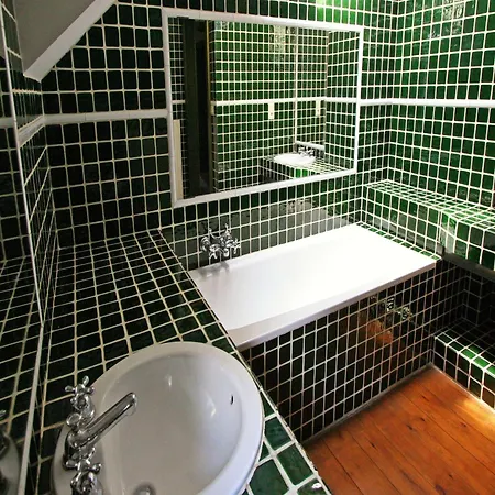 Tatil Evi Mansion With Pool, Neblon